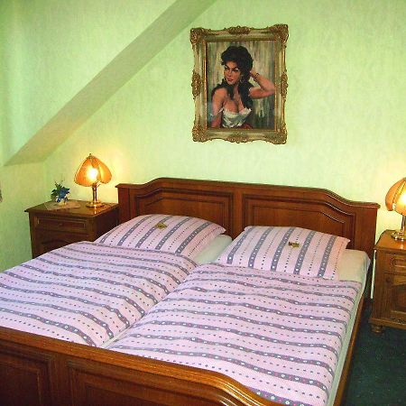 Hotel Garni Huttenhof Kall Luaran gambar