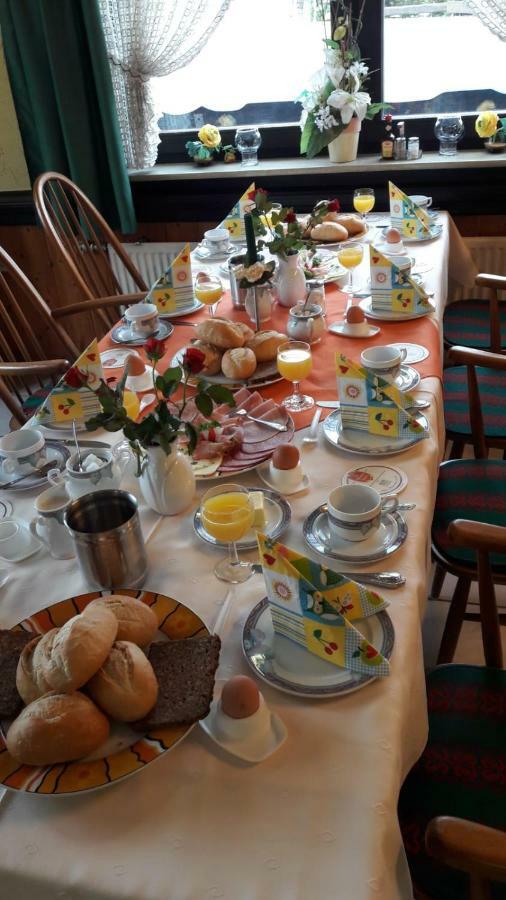 Hotel Garni Huttenhof Kall Luaran gambar